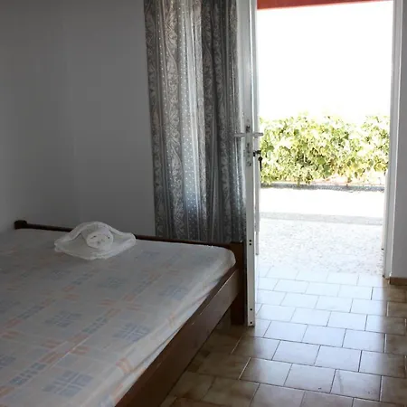 Paradies Nr 2 Chrani